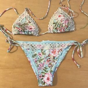 Multicolor padded bikini